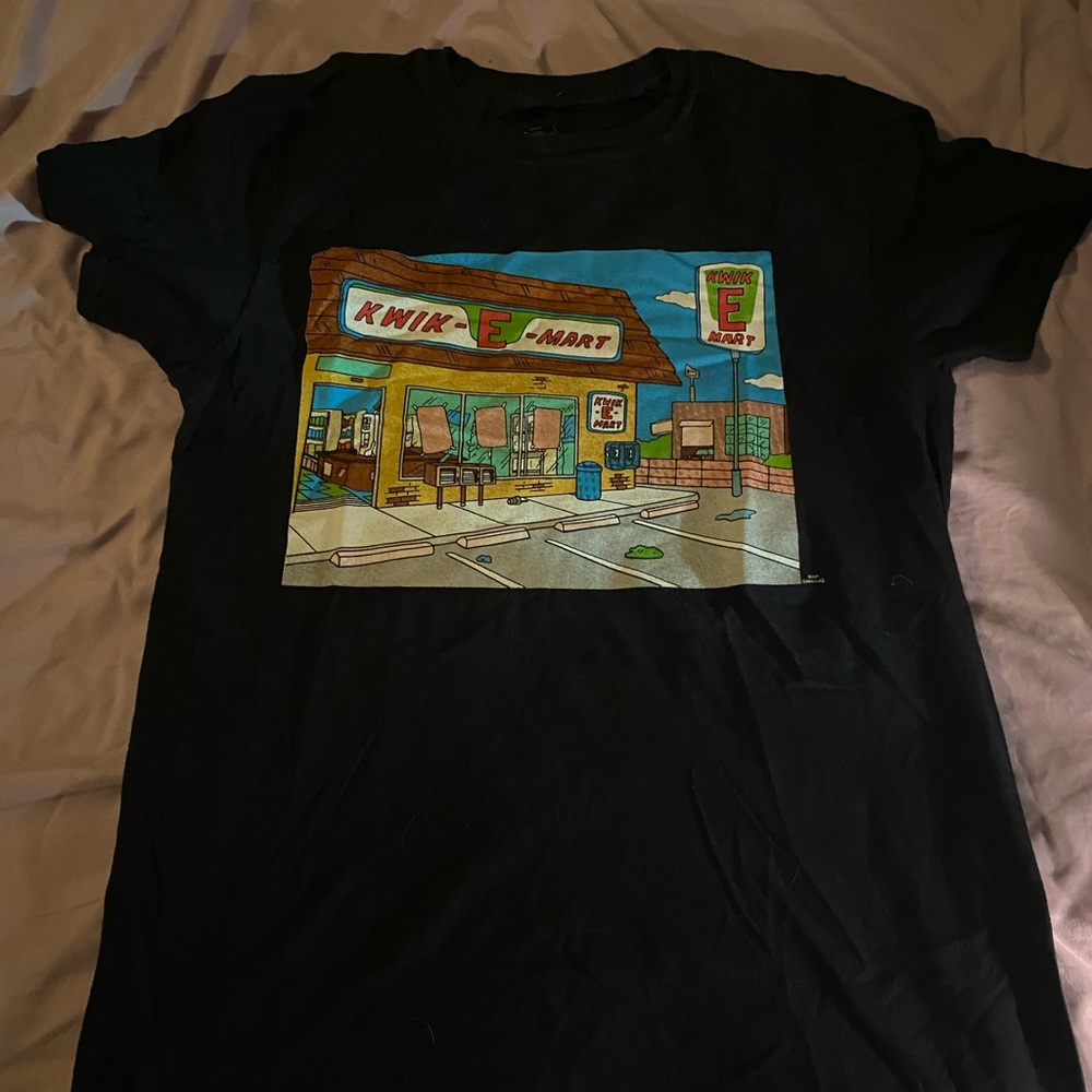 Black Simpson Kwik-E-Mart T-Shirt